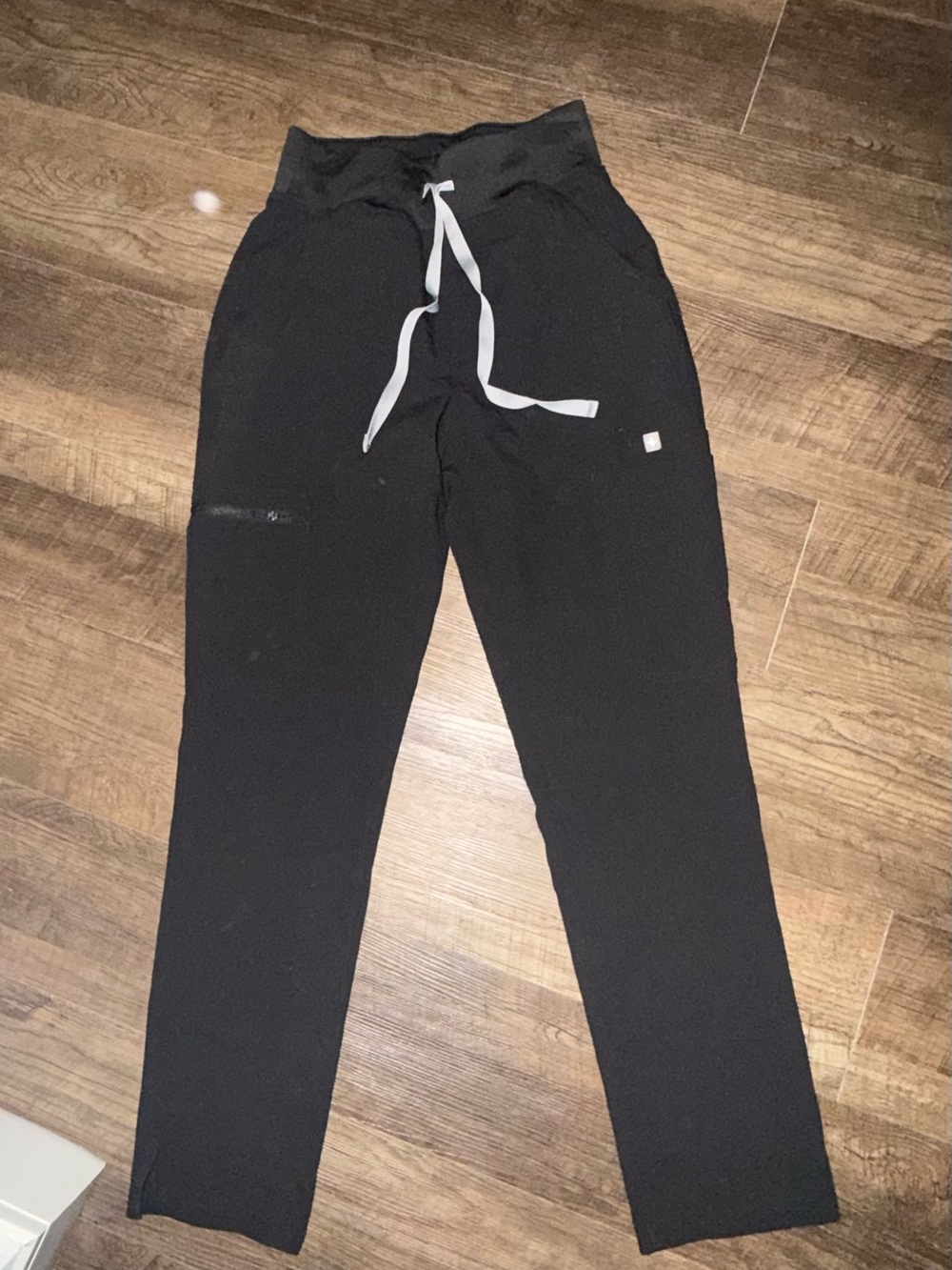 Black Figs Yola High-Waisted Scrub Pants